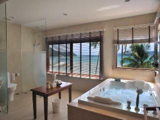 Hotel Cloud 19 Beach Retreat