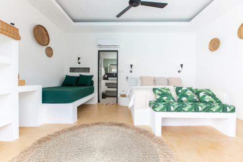 Eden Beach Villas