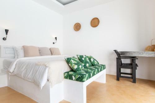 Eden Beach Villas