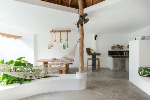 Eden Beach Villas