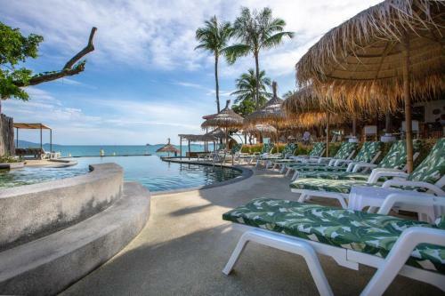 Eden Beach Villas