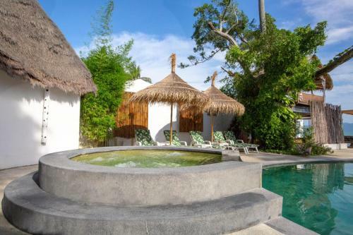 Eden Beach Villas