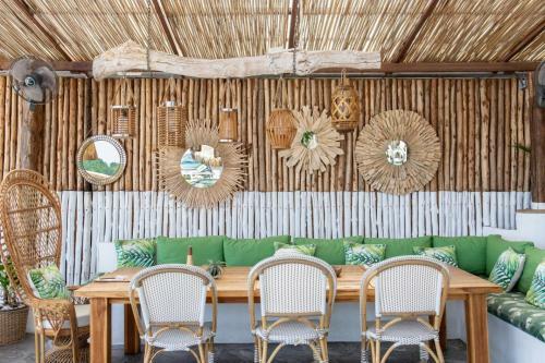 Eden Beach Villas