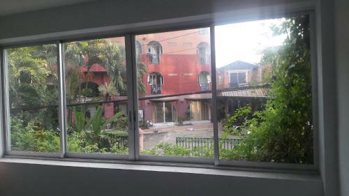 Aparthotel Baankhunmae Apartment
