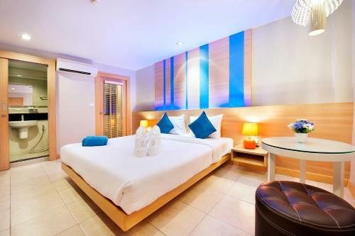 Ratana Apart Hotel ,kamala