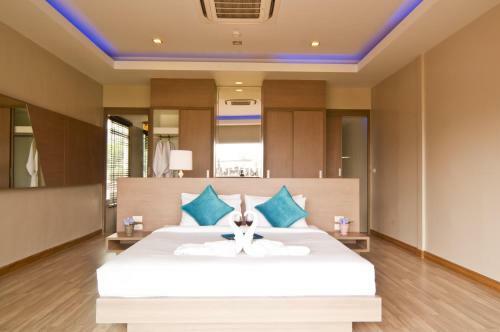Ratana Apart Hotel ,kamala