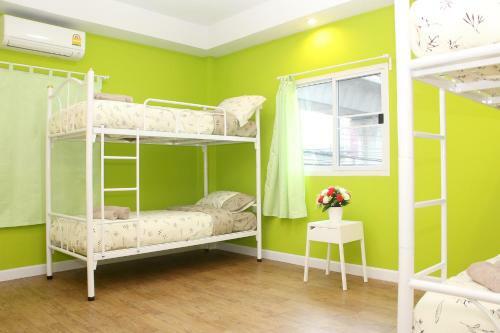 Albergue K79 Room