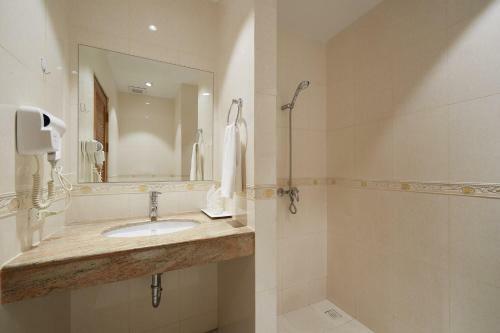 Aparthotel Surin Sabai Condominium