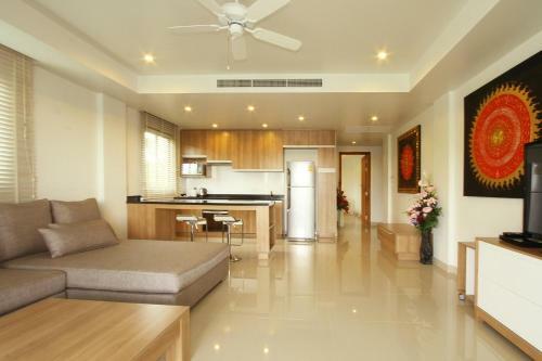 Aparthotel Surin Sabai Condominium