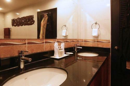Aparthotel Surin Sabai Condominium