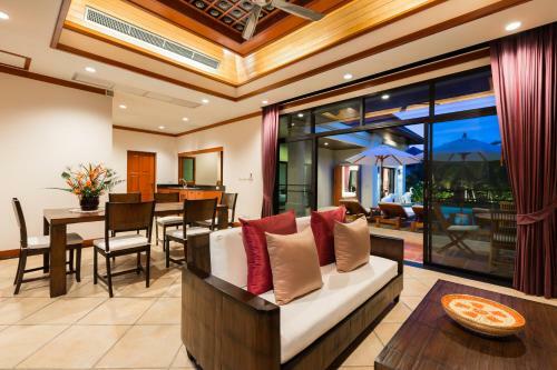 Baan Buah Pool Villa Nai Harn