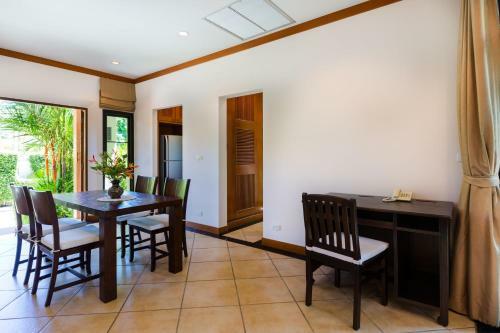 Baan Buah Pool Villa Nai Harn