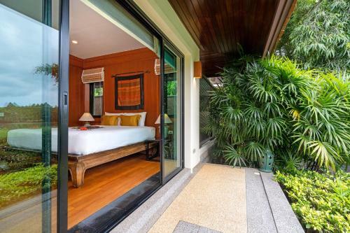 Baan Buah Pool Villa Nai Harn