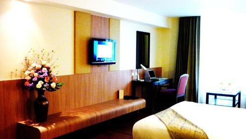 Dynasty Grande Hotel