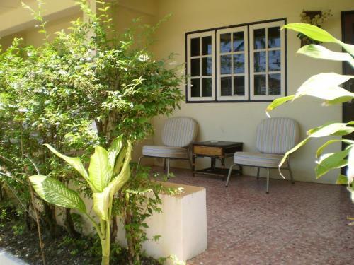Hotel Sunset Inn