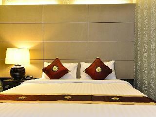 The 93 Hotel