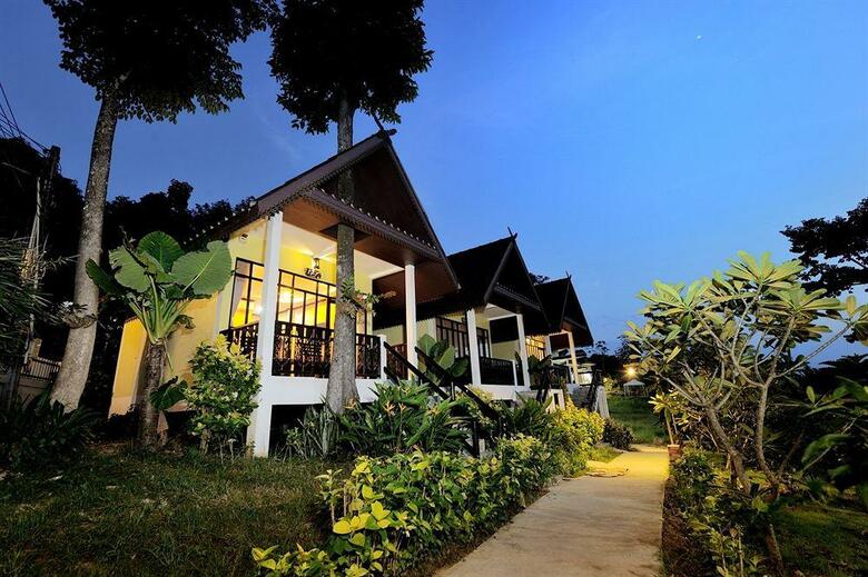 Hotel Phi Phi Chang Grand Resort