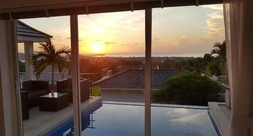Paradise Island Villa