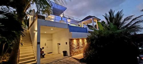 Paradise Island Villa