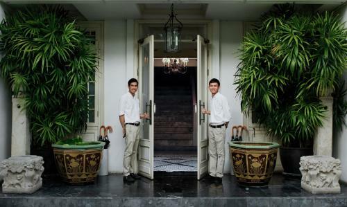 Cabochon Hotel & Residence