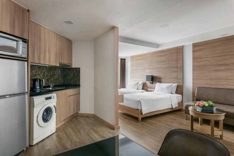 Hotel Adelphi Grande Sukhumvit By Compass Hospitality