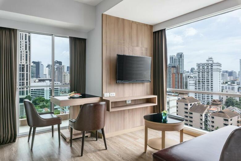 Hotel Adelphi Grande Sukhumvit By Compass Hospitality