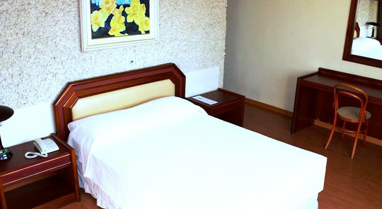 Caravelle Palace Hotel