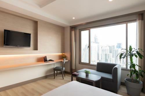 Jasmine City Hotel