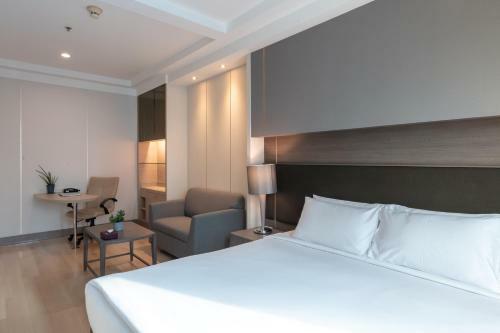 Jasmine City Hotel