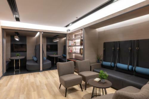 Jasmine City Hotel