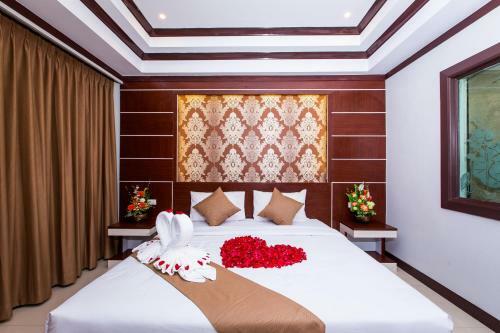 Hotel Phi Phi Andaman Beach Resort