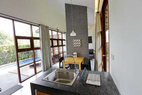 Baan Talay Pool Villa