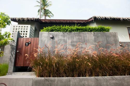 Baan Talay Pool Villa