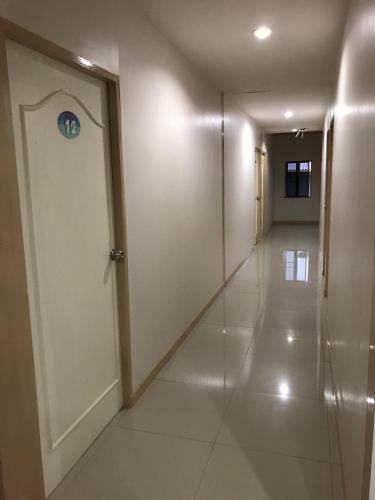 Hostal B Place Guesthouse