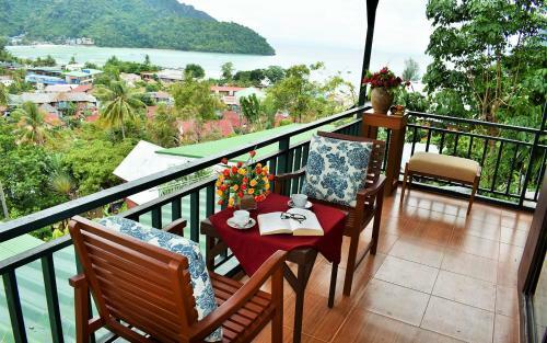 Hotel Phi Phi Arboreal Resort