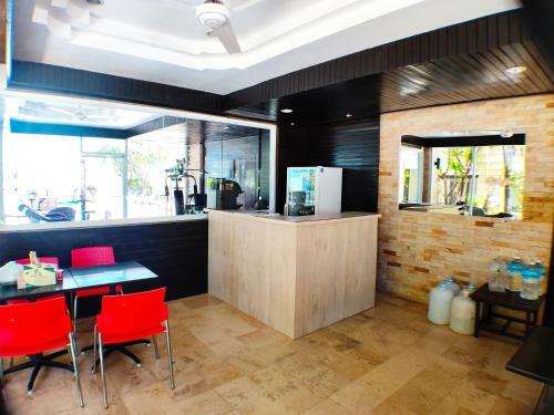Apartamentos V Condominium Samui