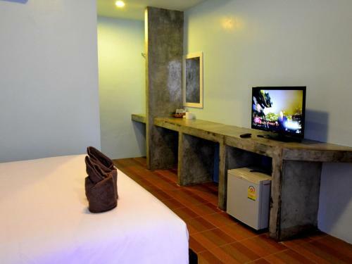 Hotel Phi Phi Don Chukit Resort