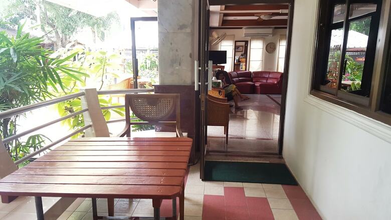 Hotel Coconut House Chaweng