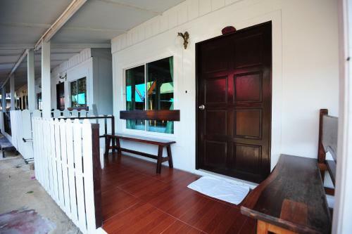 Phi Phi Twin Palms Bungalow