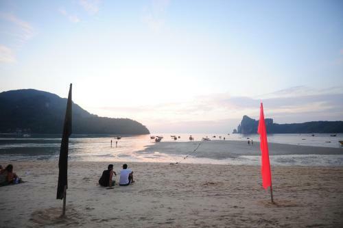 Phi Phi Twin Palms Bungalow