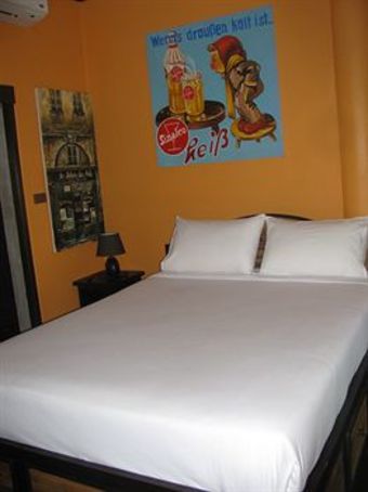 Hostal Chaweng Noi Residence