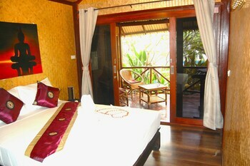 Hotel Baan Sukreep Resort
