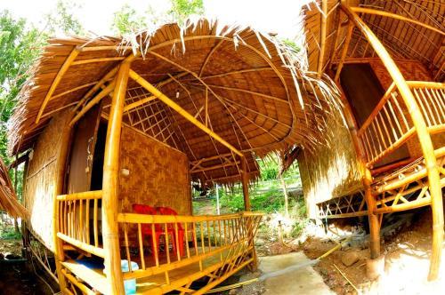 Hotel Phi Phi Hill Bamboo Bungalow