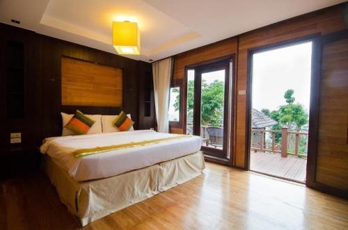 Hotel Phi Phi The Beach Resort