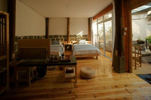 Hostal Xiangyuyangguang Garden Guest House