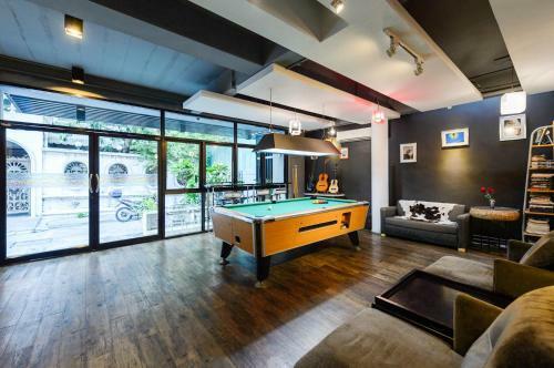 Cheqinn Bangkok Hostel
