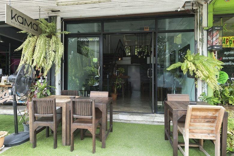 Bed & Breakfast Kama Bangkok