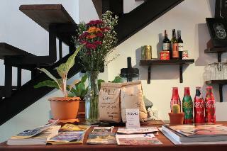 Bed & Breakfast Kama Bangkok