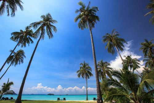 Hotel Phi Phi Island Village Beach Resort