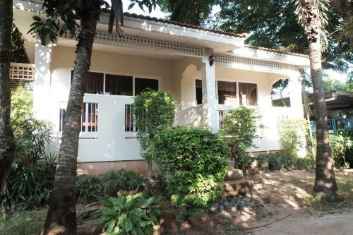Hotel Save House Resort